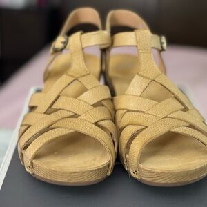 NEW Dansko low wedge sandals!